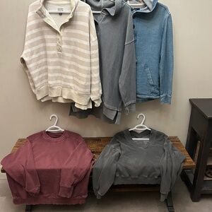 Lot of (5) Aerie & American Eagle Size Small Tops